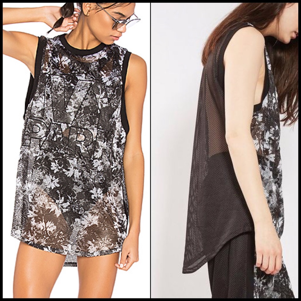 Ivy Park Floral Story Tank Monochrome Small NWT